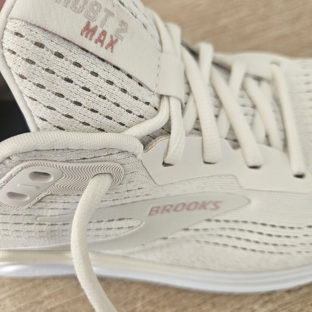 Brooks Men's Ghost 2 Max White Running Shoes